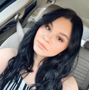 Meet your Posher, Kenzie